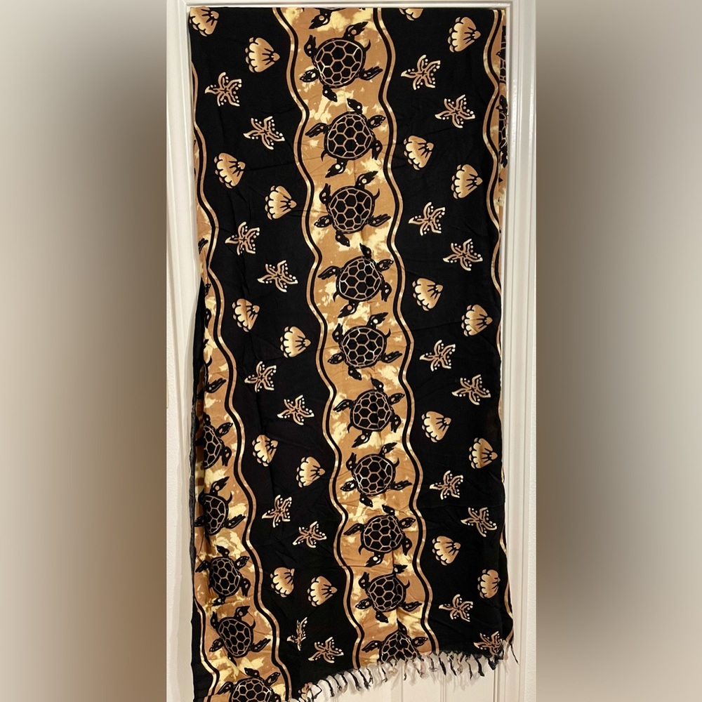 Black/Brown Turtle Sarong